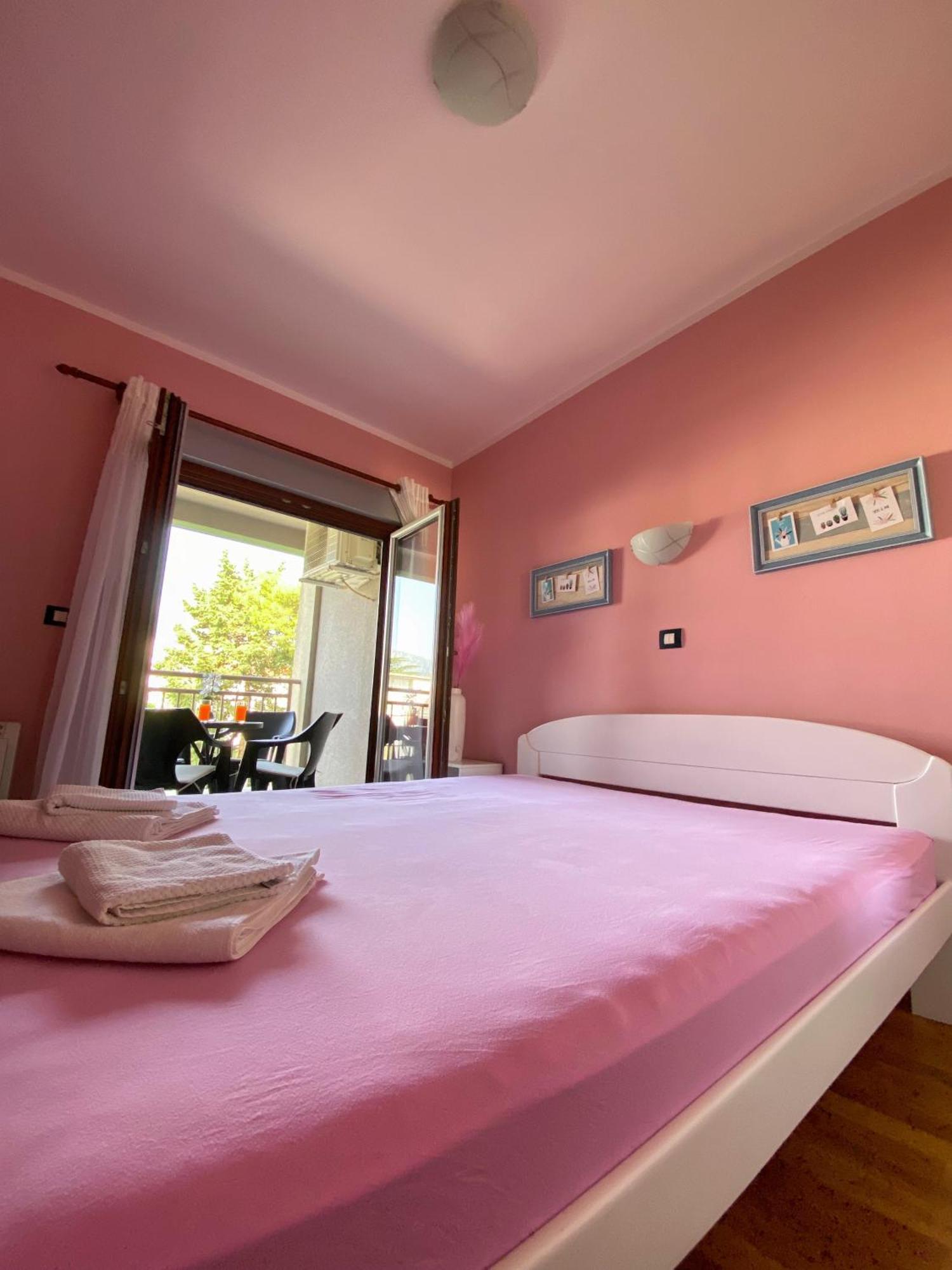 Apartment Center Adria Бар Экстерьер фото